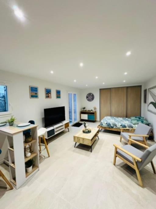 Appartement Joli Dans Nicoise Sur Les Collines Nice